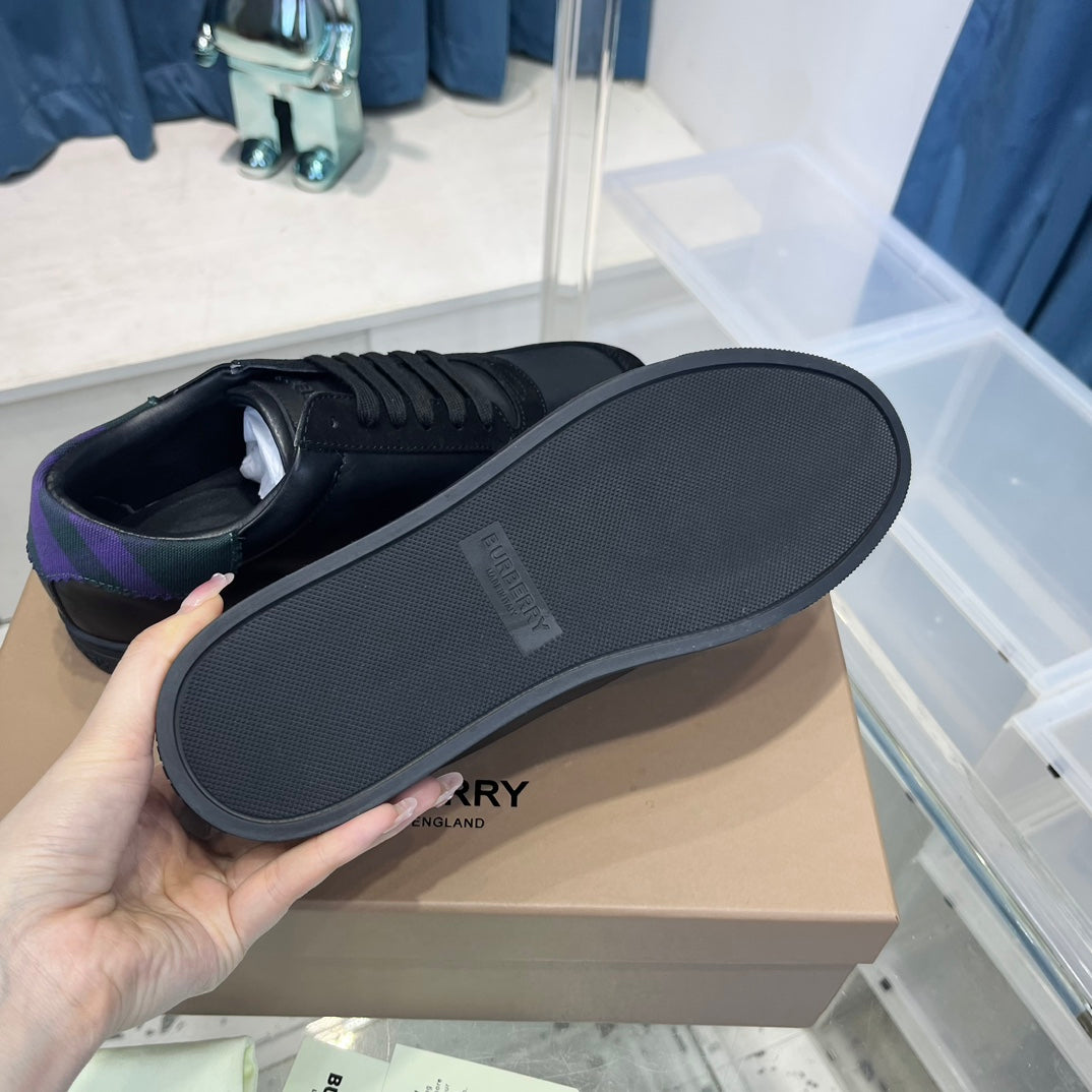 Burberry Sneakers