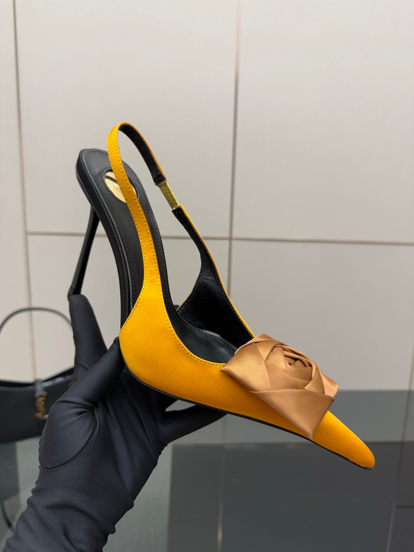 Saint Laurent 110 Bow