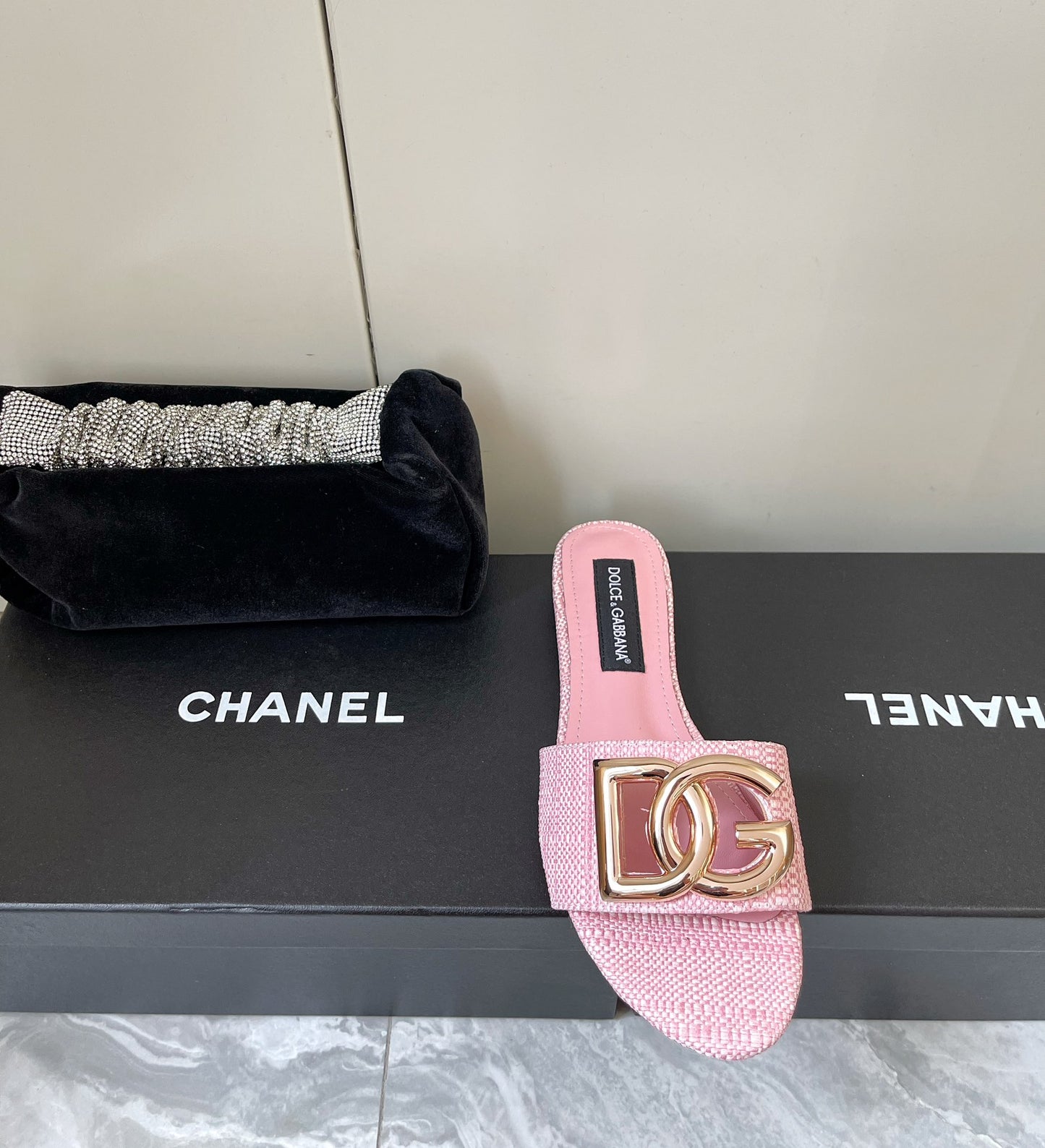 Dolce & Gabbana Women's Logo Raffia Slides