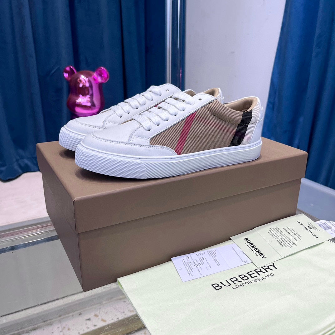 Burberry Sneakers