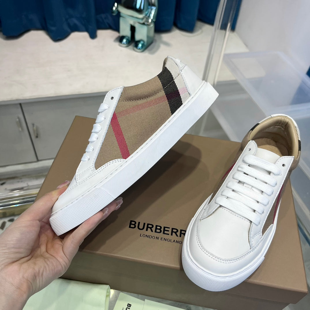 Burberry Sneakers