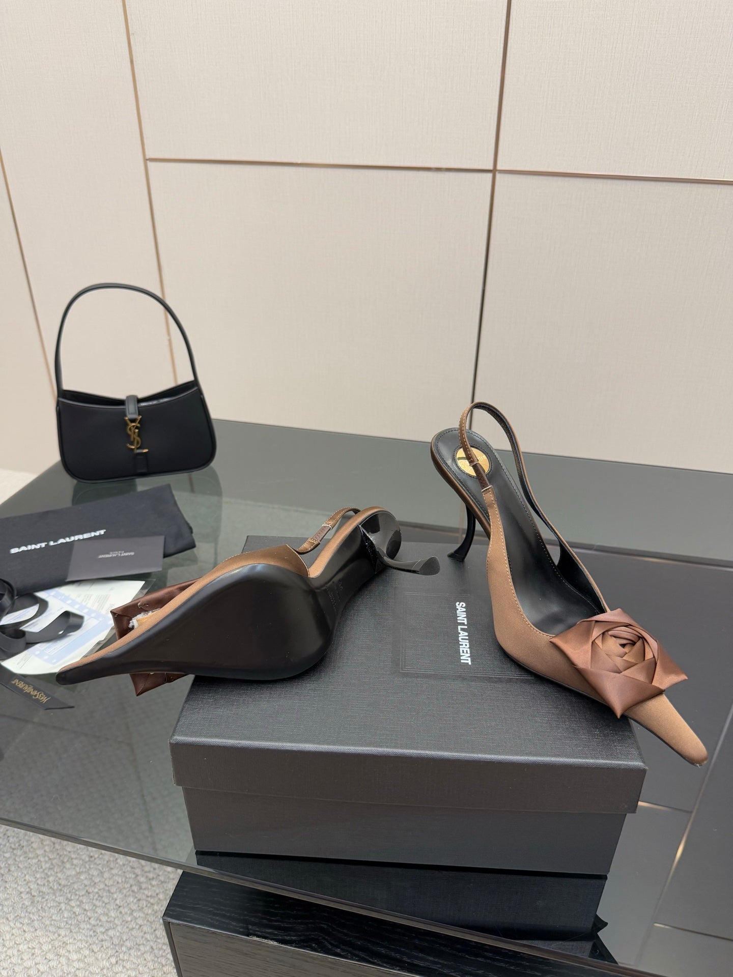 Saint Laurent 110 Bow