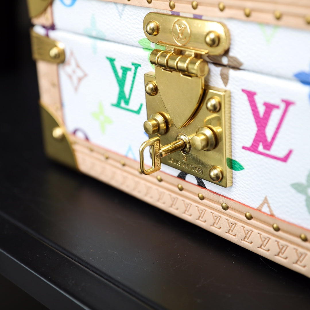 Louis Vuitton Jewelry Case Trunk