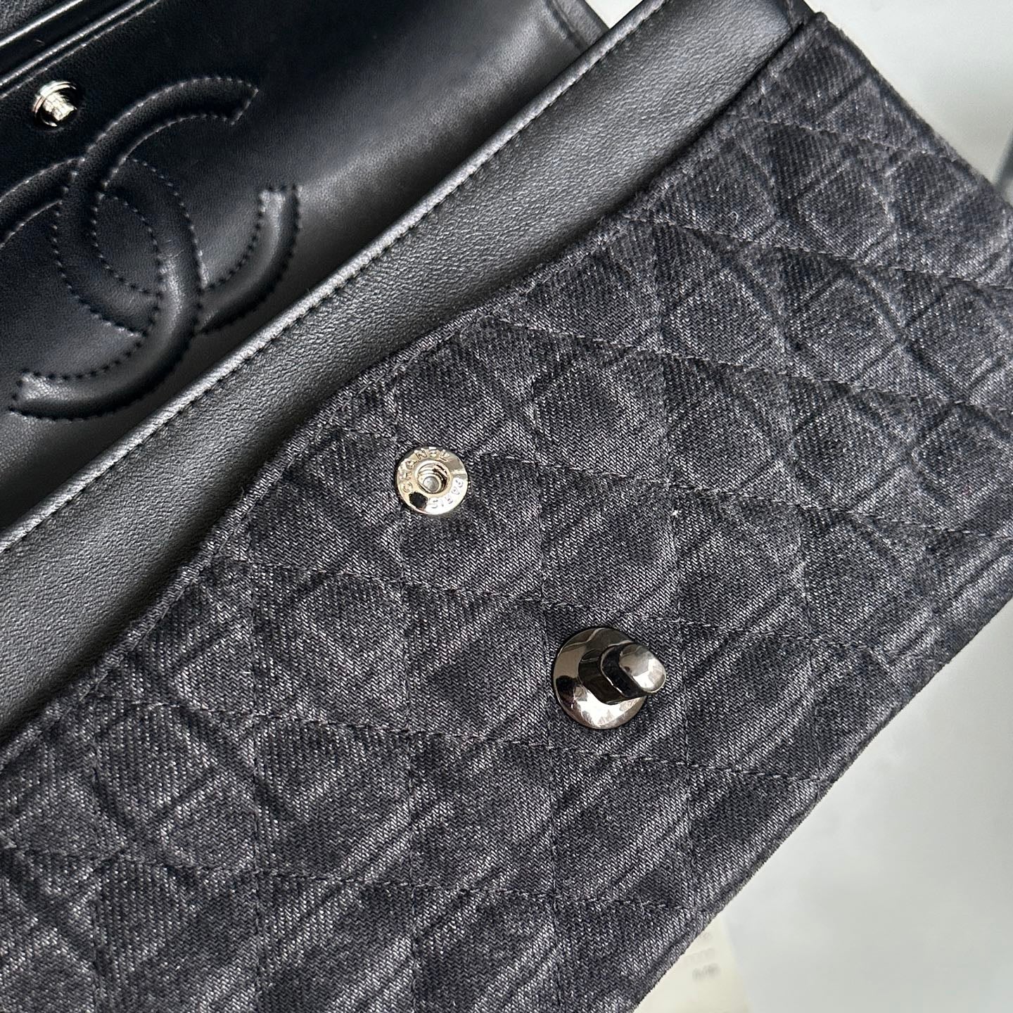 Chanel Pre-owned, Quilted Denim Shoulder Bag, Women, Canvas