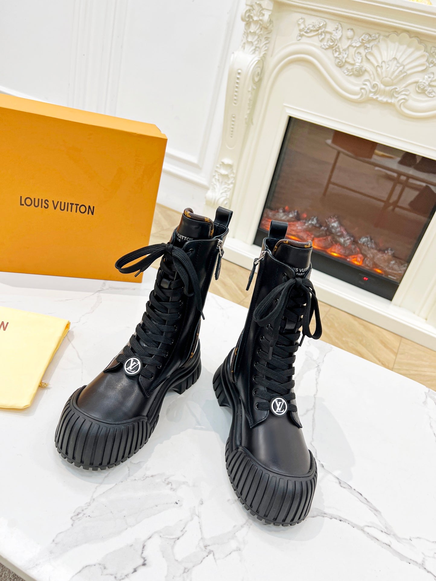 Louis Vuitton Ruby Ranger