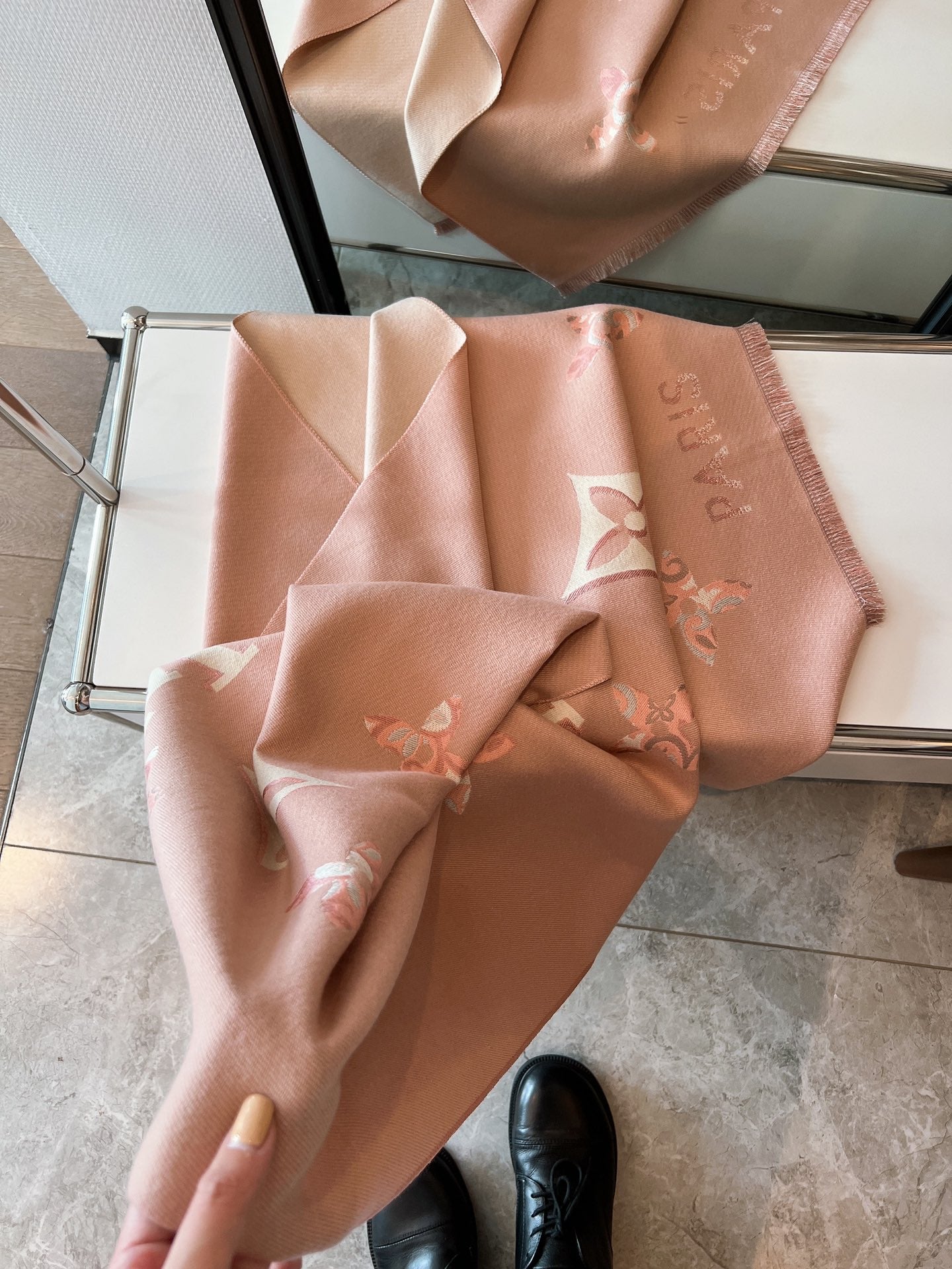 Louis Vuitton scarf