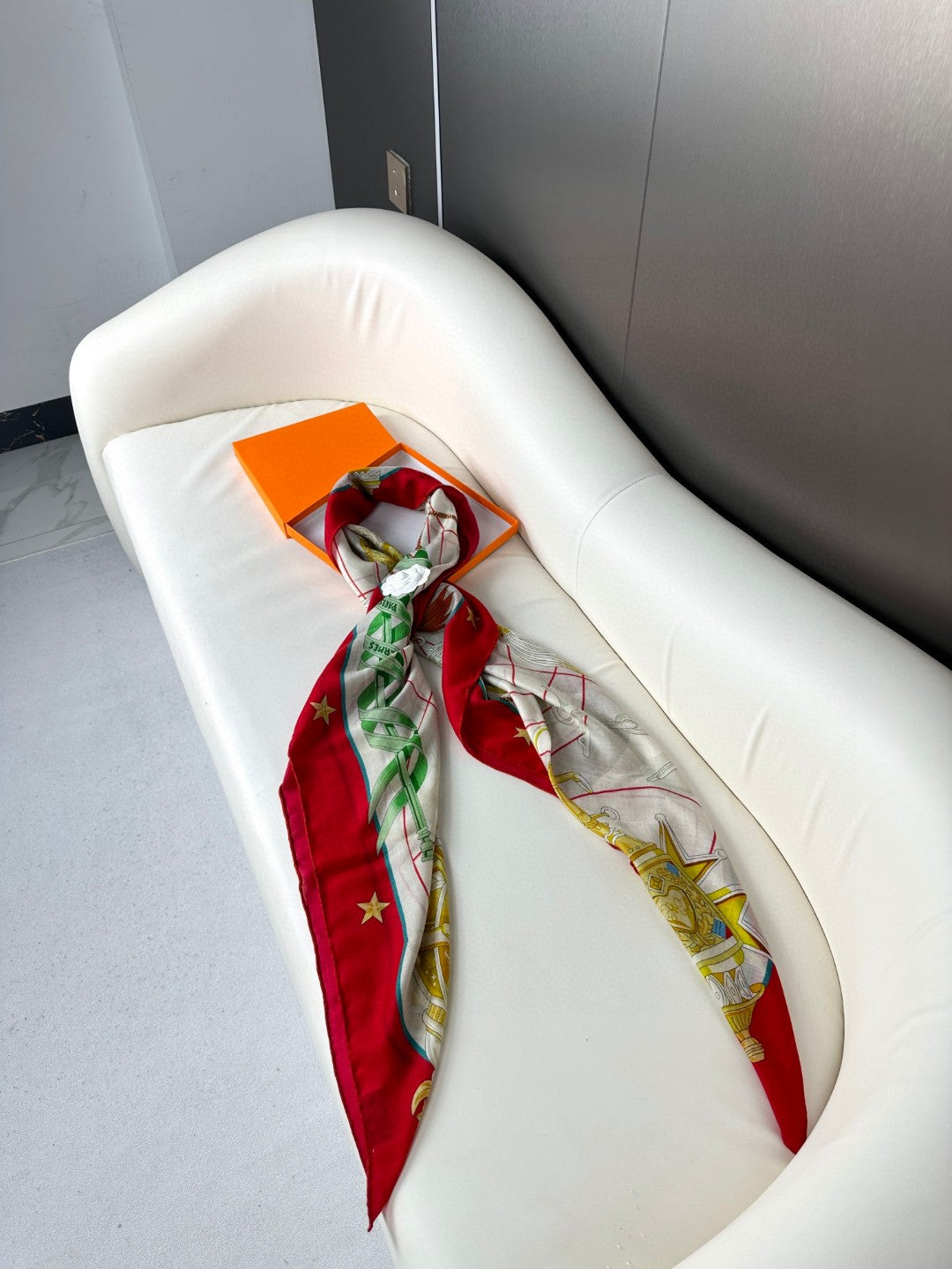 Hermès scarf
