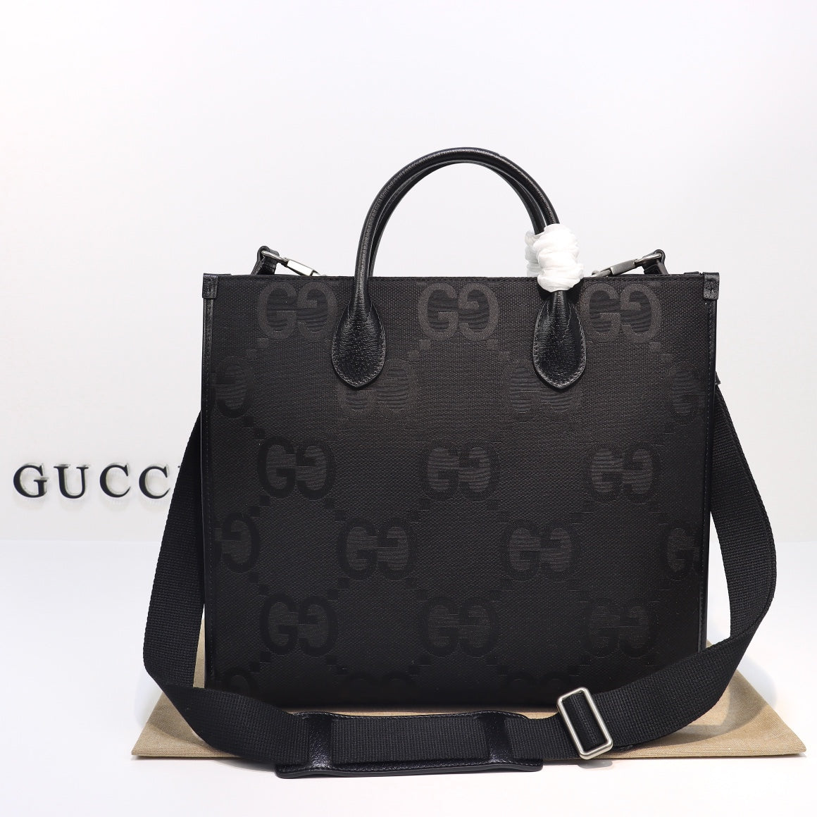 Gucci Jumbo Gg Tote Bag - Black