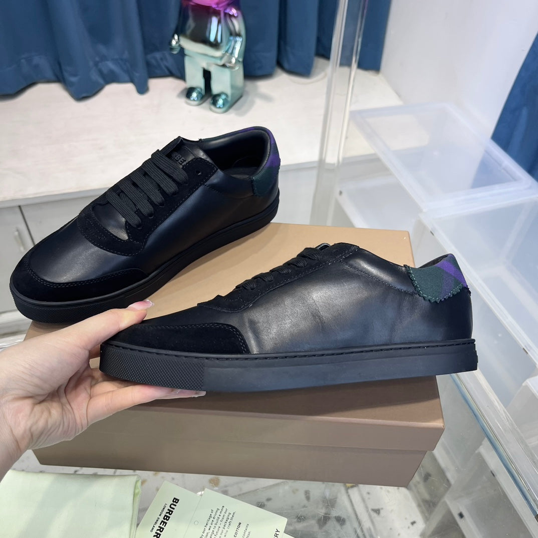 Burberry Sneakers