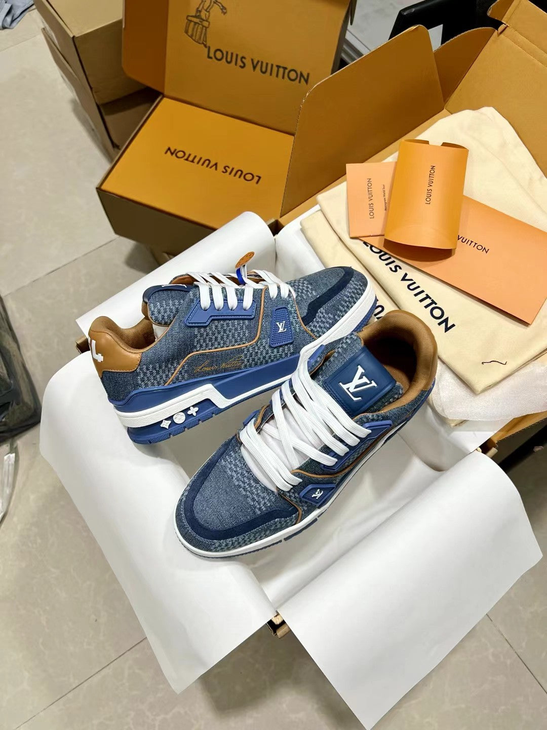 Louis Vuitton Sneakers