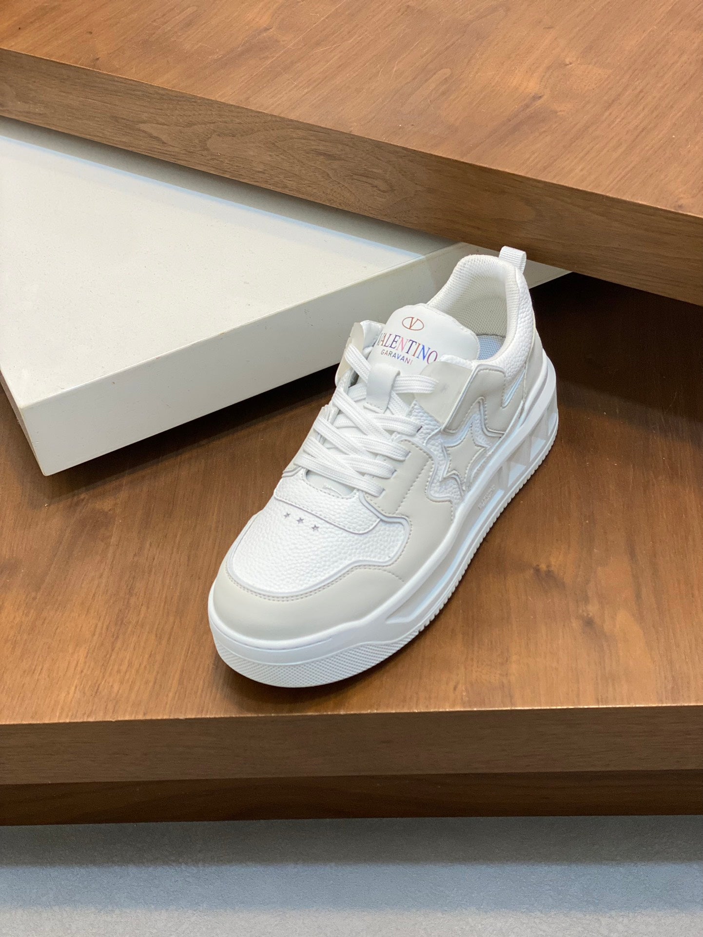 Valentino Sneakers