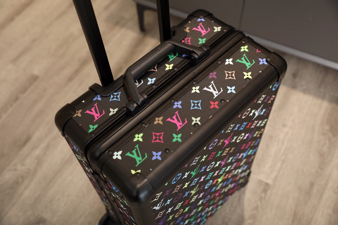Louis Vuitton Horizon 55