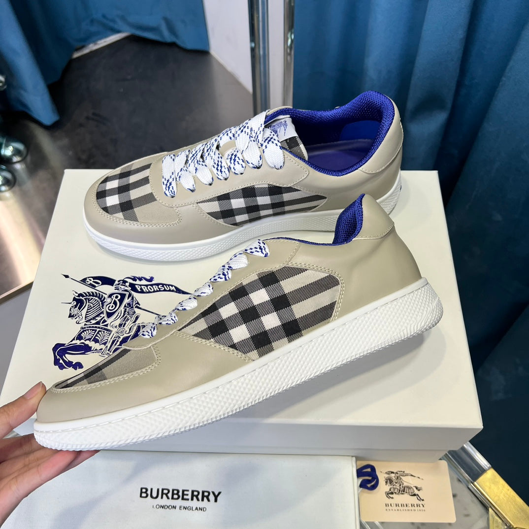 Burberry Sneakers