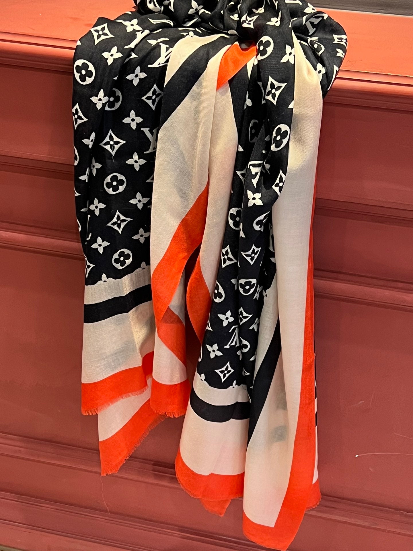 Louis Vuitton scarf