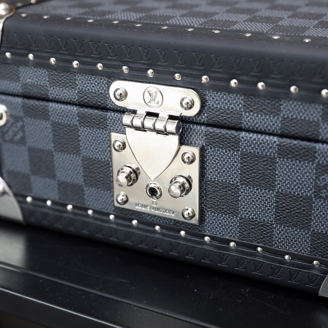 Louis Vuitton Jewelry Case Trunk