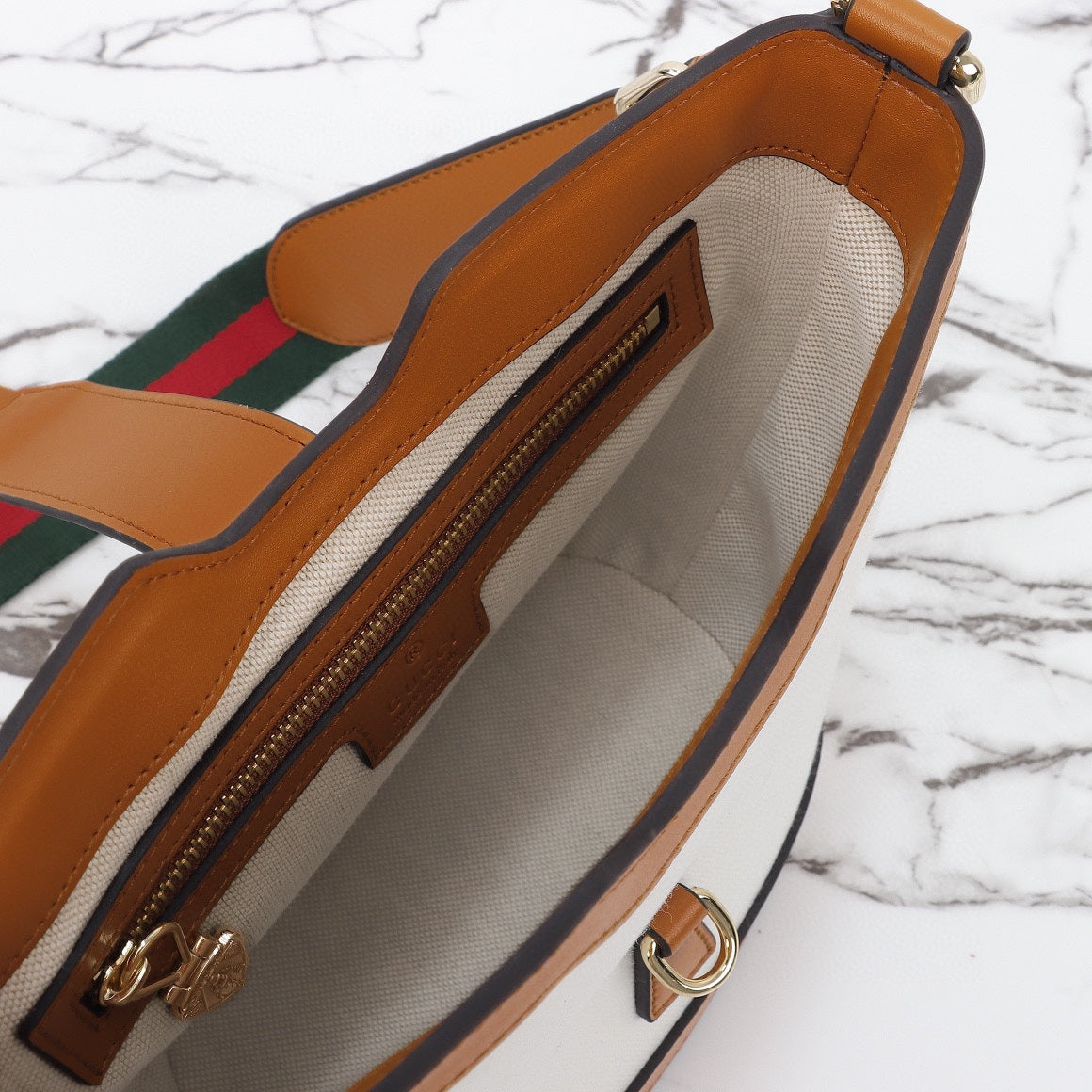 Gucci Mini Bucket Shoulder Bag