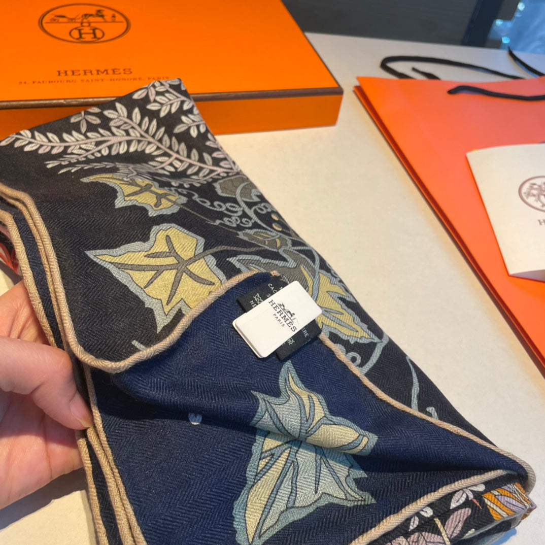 Hermès scarf