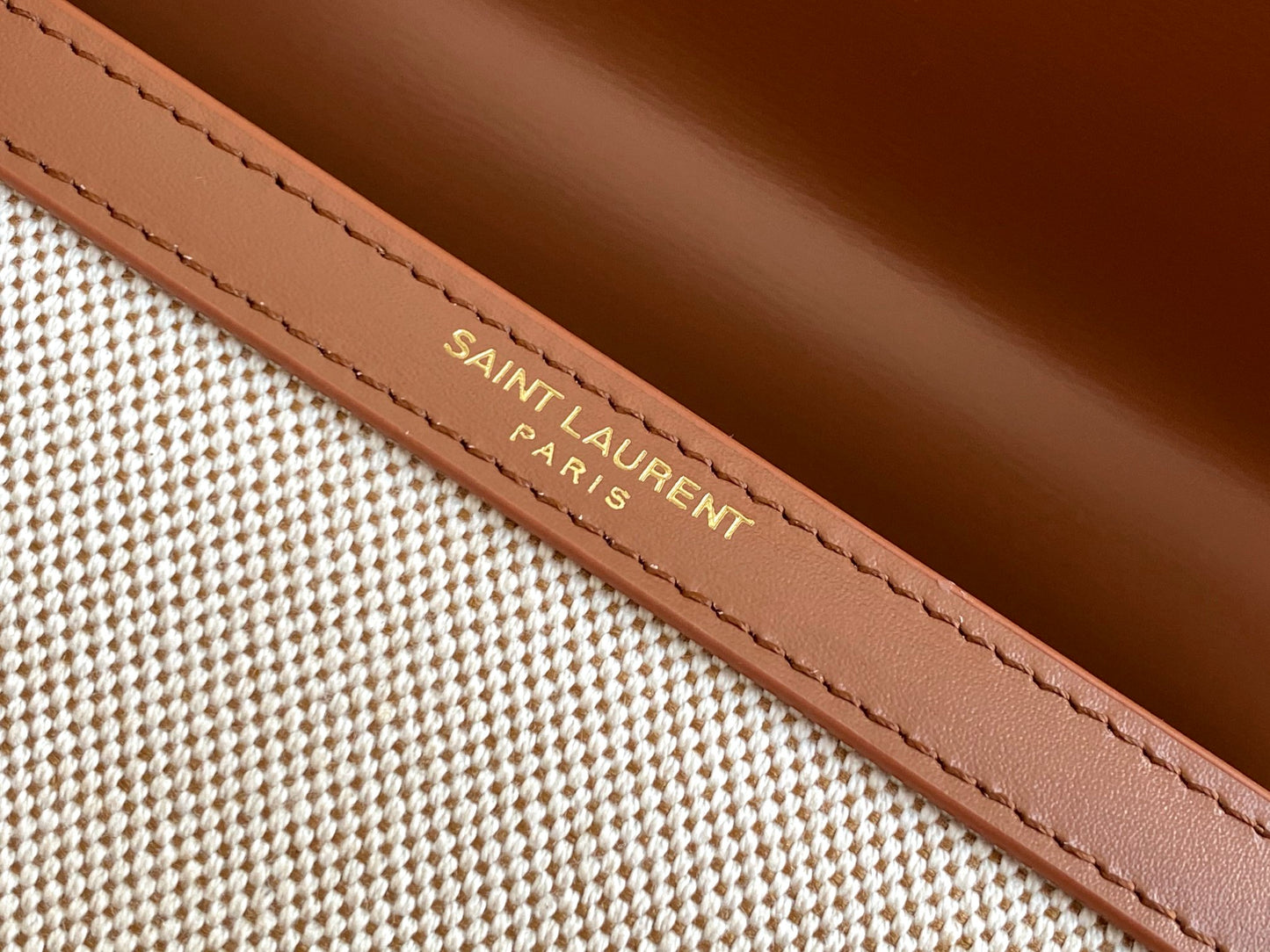 Saint Laurent Cassandra