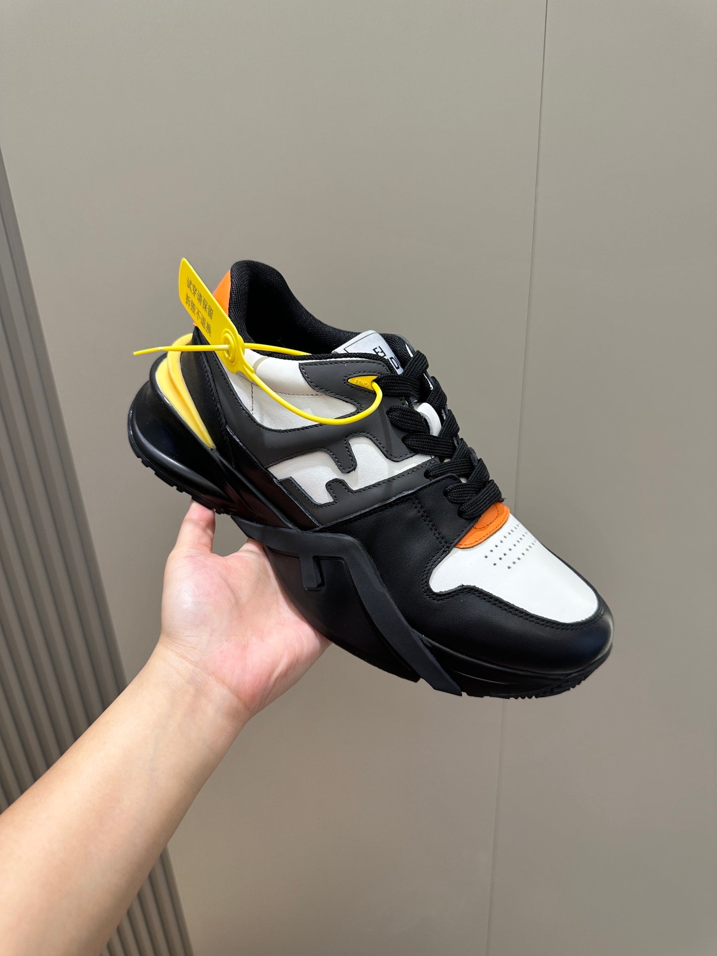 Fendi Sneakers