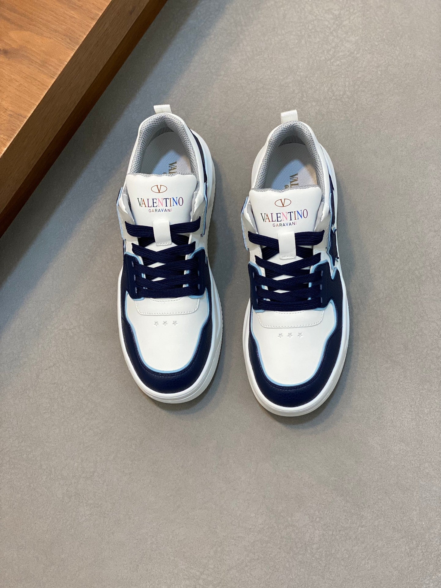 Valentino Sneakers