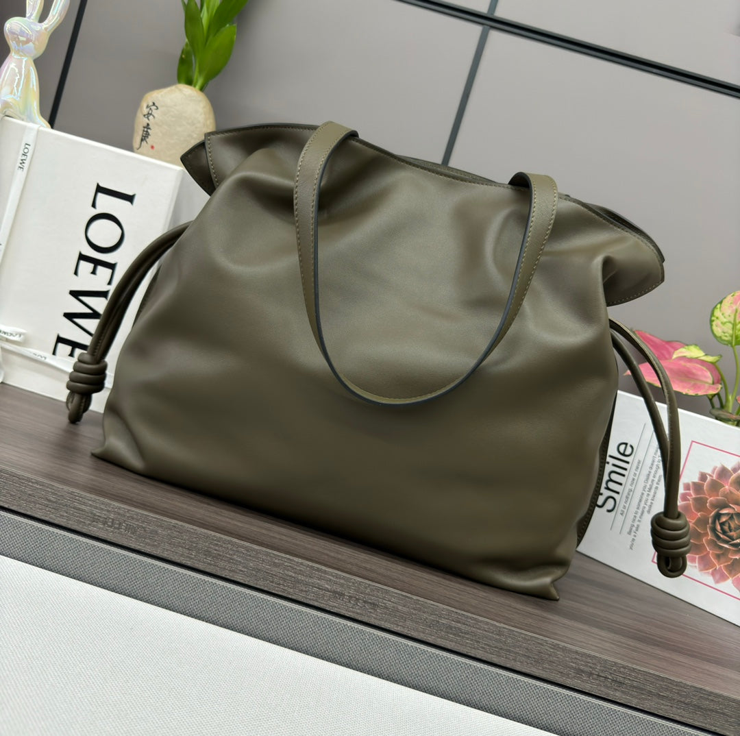 LOEWE Flamenco