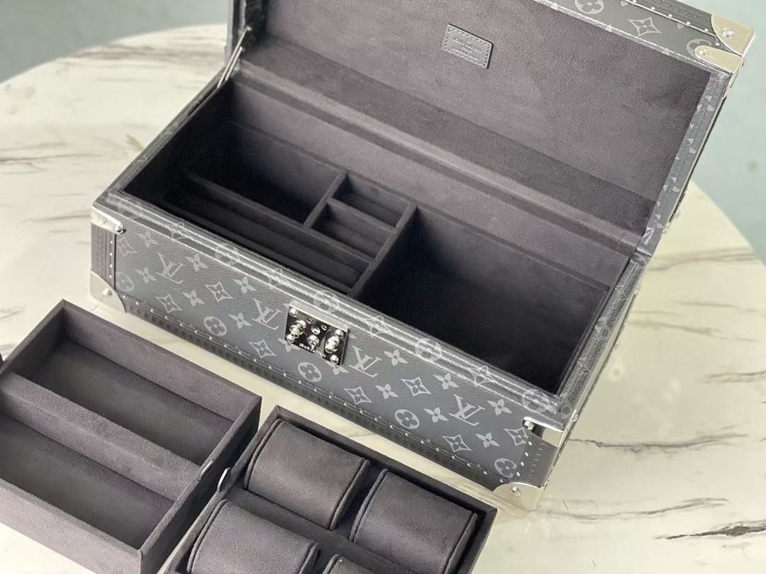 Louis Vuitton Jewelry Case Trunk