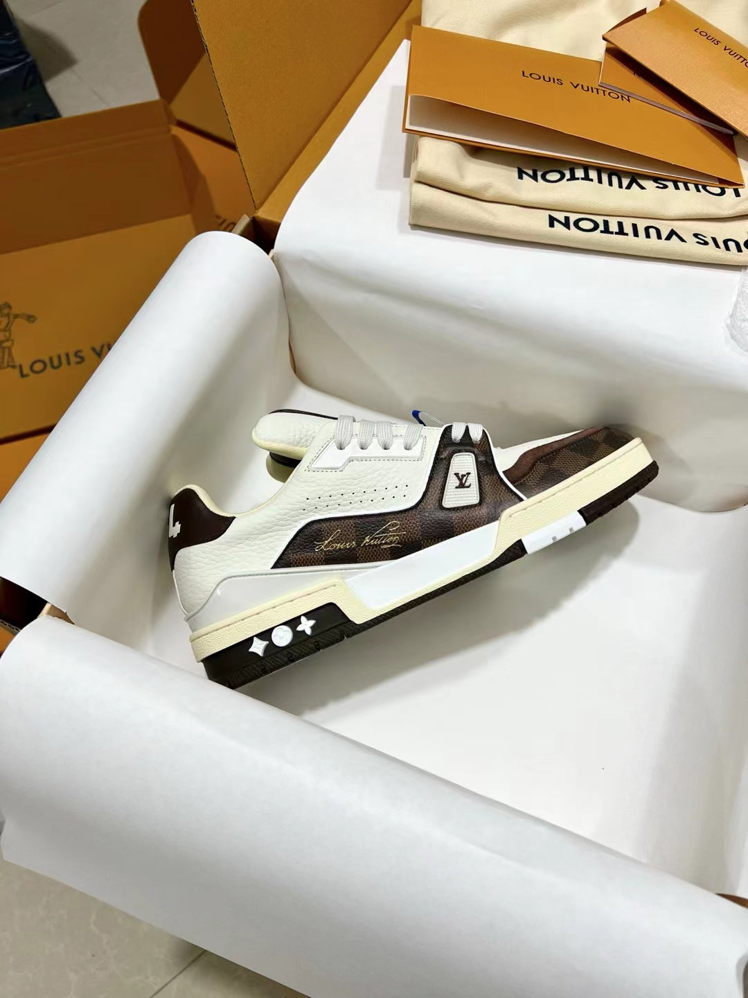 Louis Vuitton Sneakers