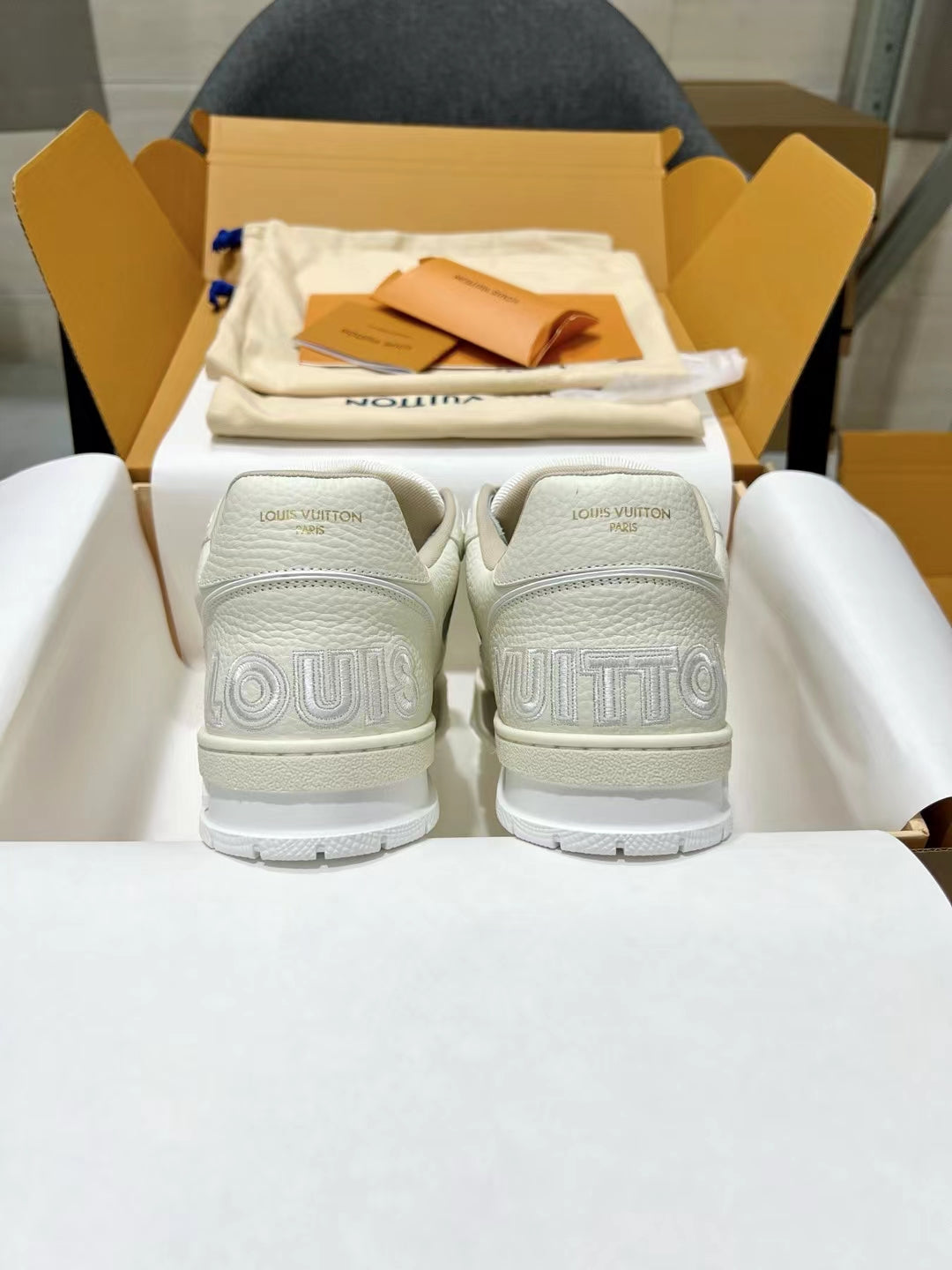 Louis Vuitton Sneakers