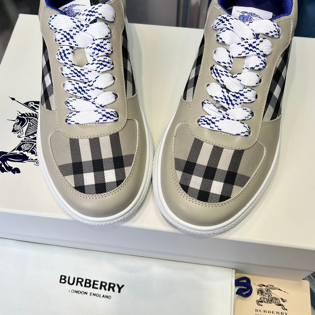Burberry Sneakers