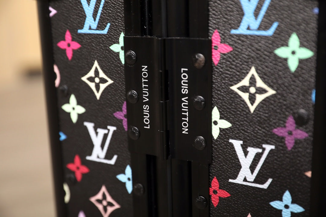 Louis Vuitton Horizon 55