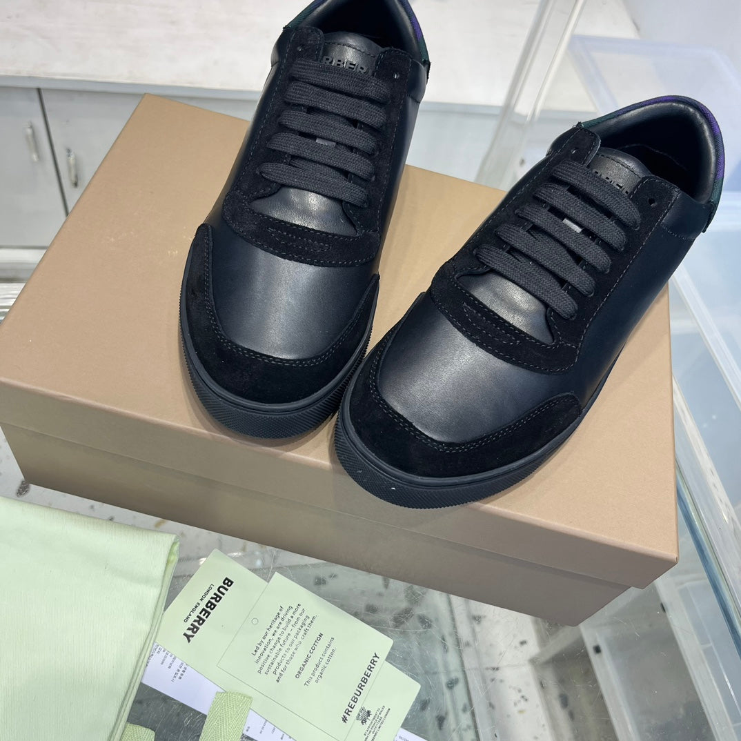 Burberry Sneakers