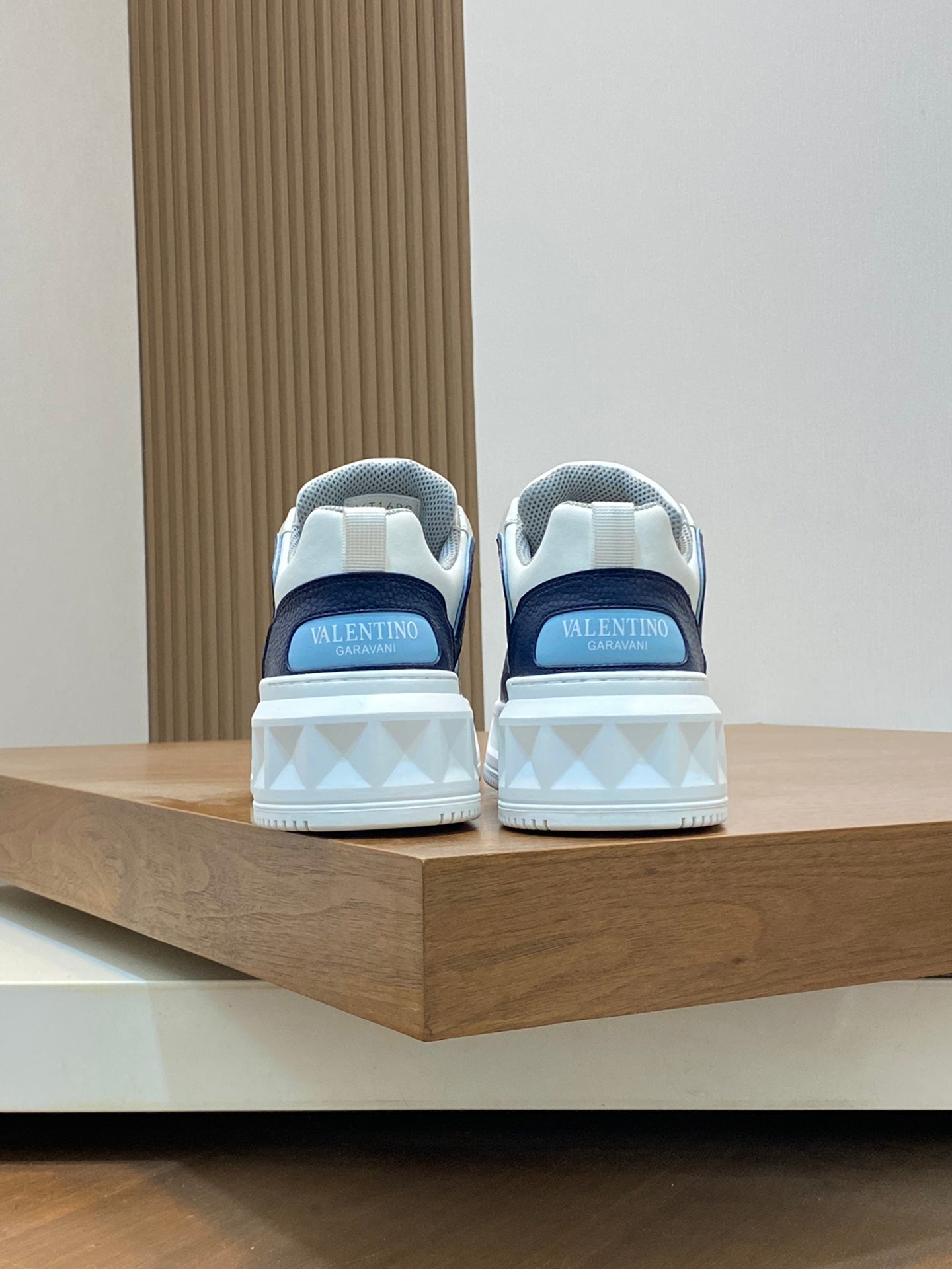 Valentino Sneakers