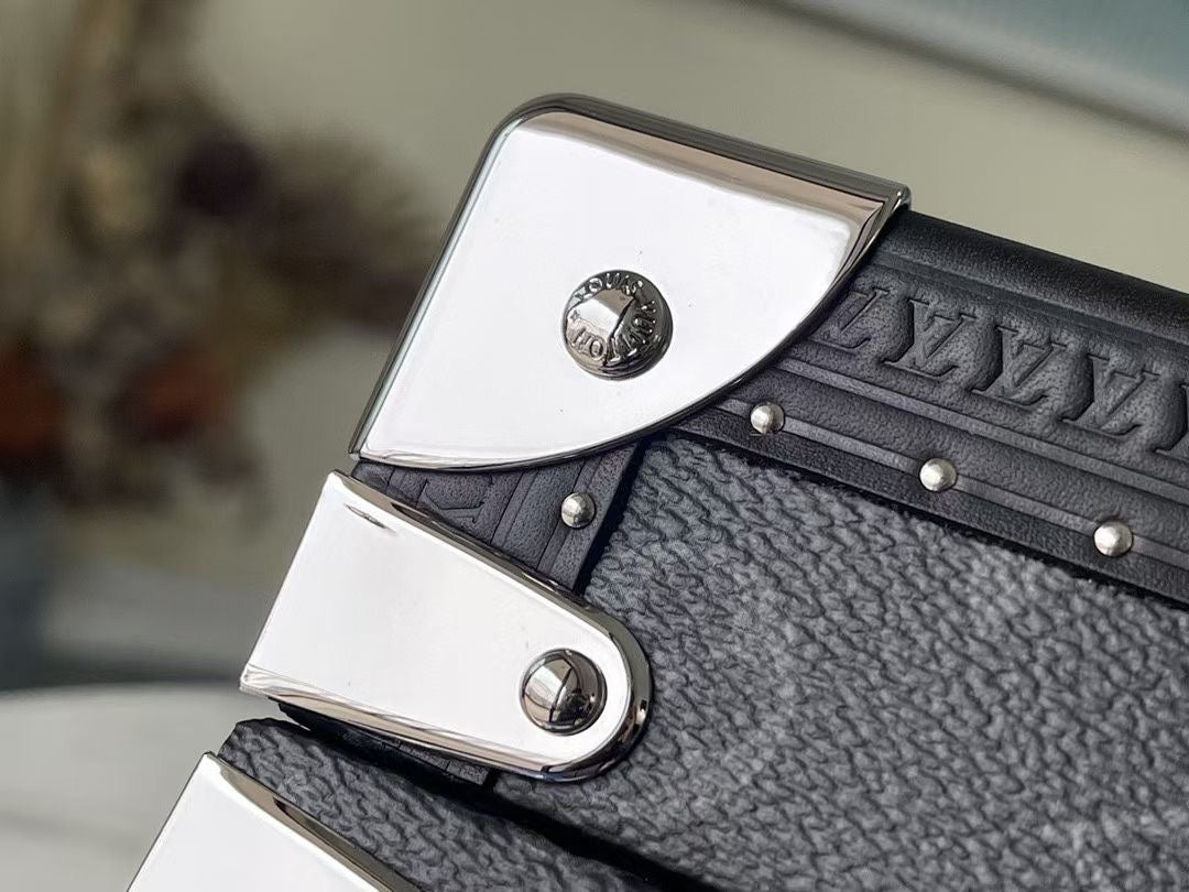 Louis Vuitton Jewelry Case Trunk