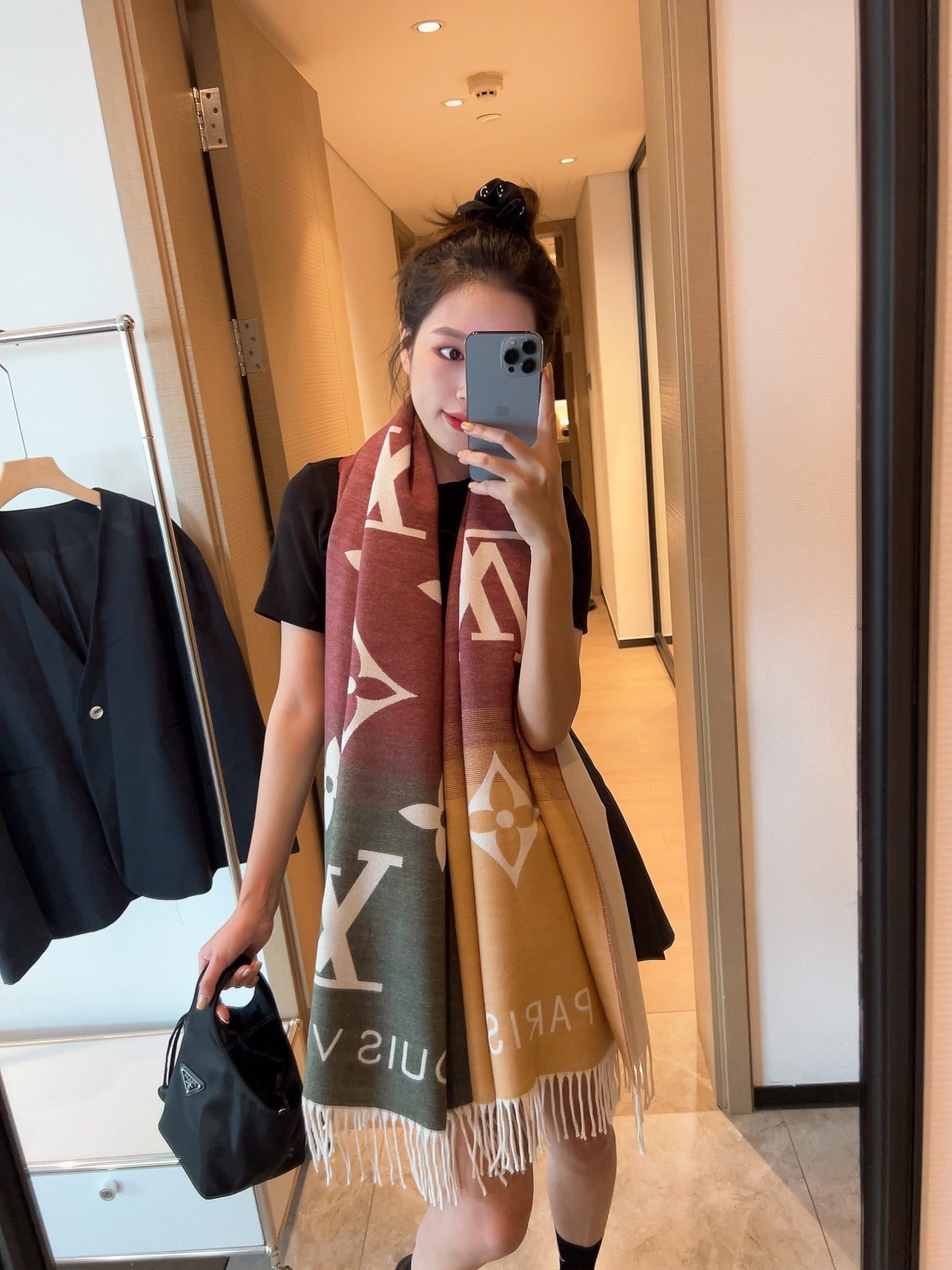 Louis Vuitton scarf