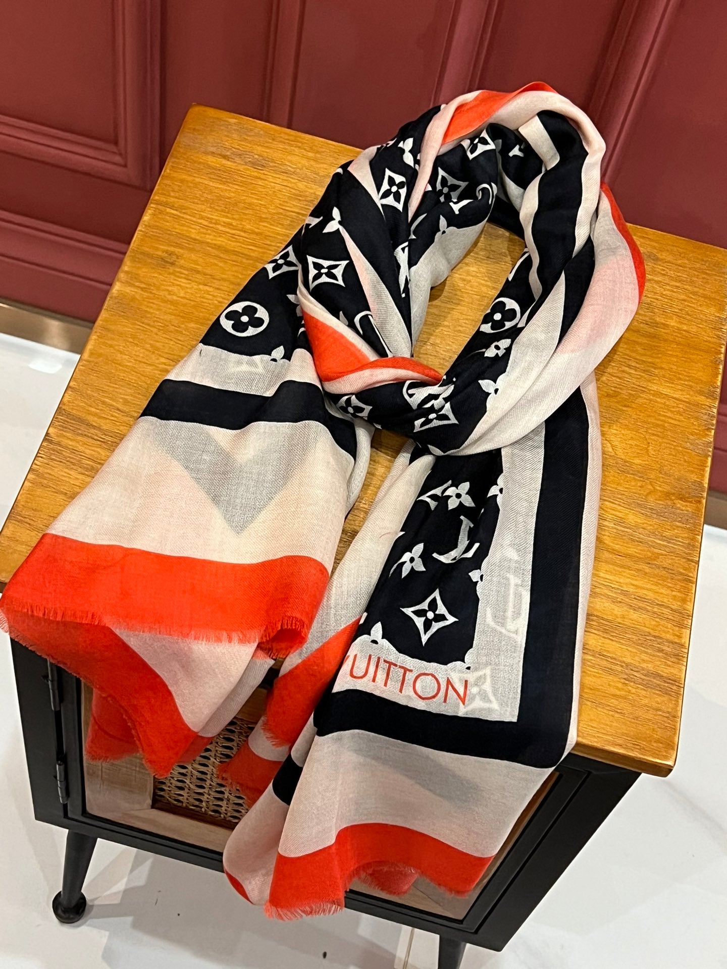 Louis Vuitton scarf