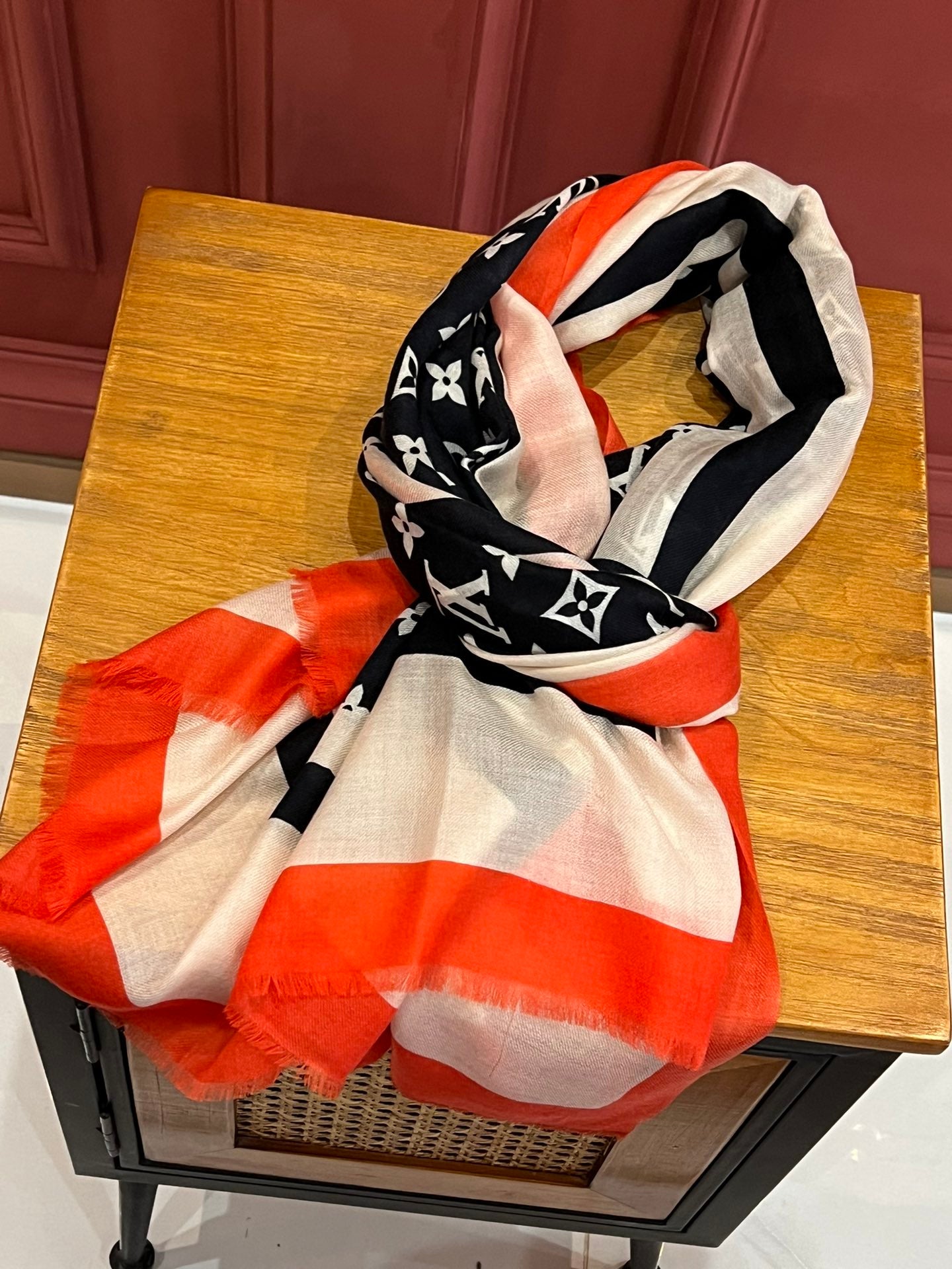 Louis Vuitton scarf