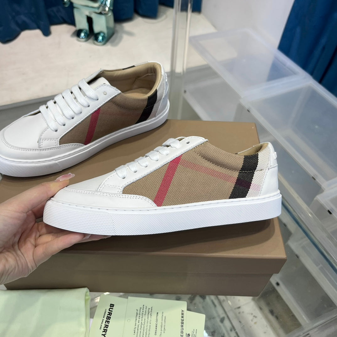 Burberry Sneakers