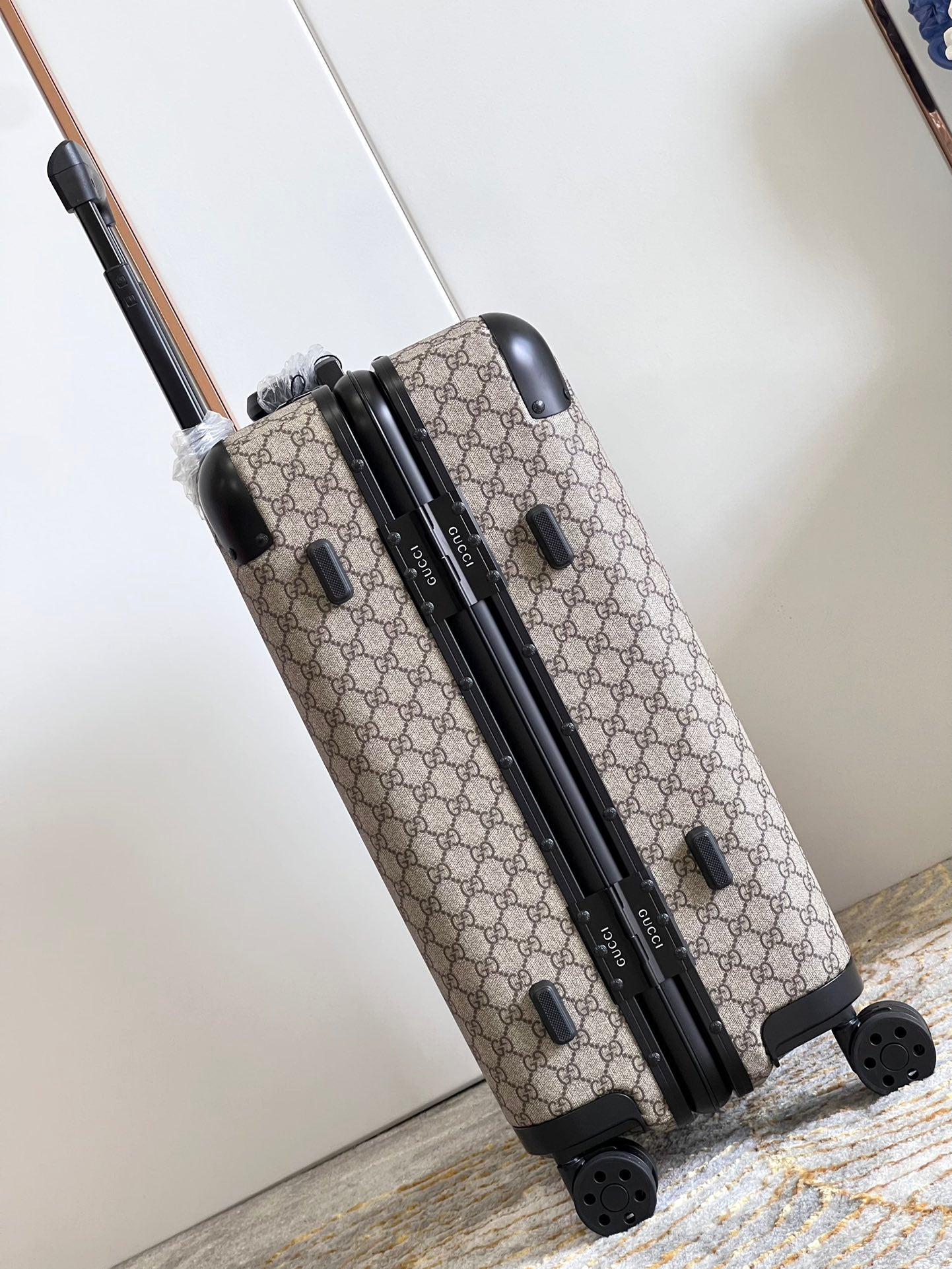 Gucci Porter cabin plus trolley
