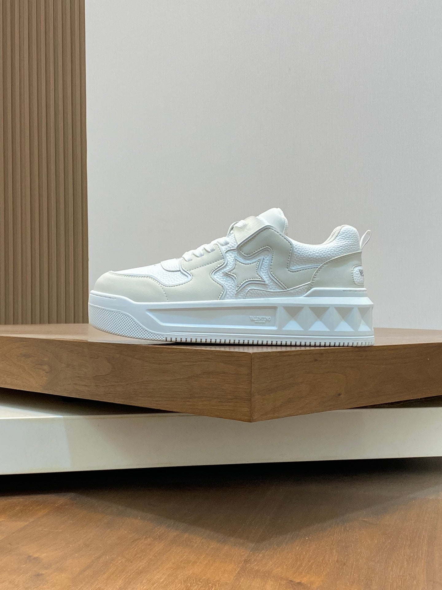 Valentino Sneakers