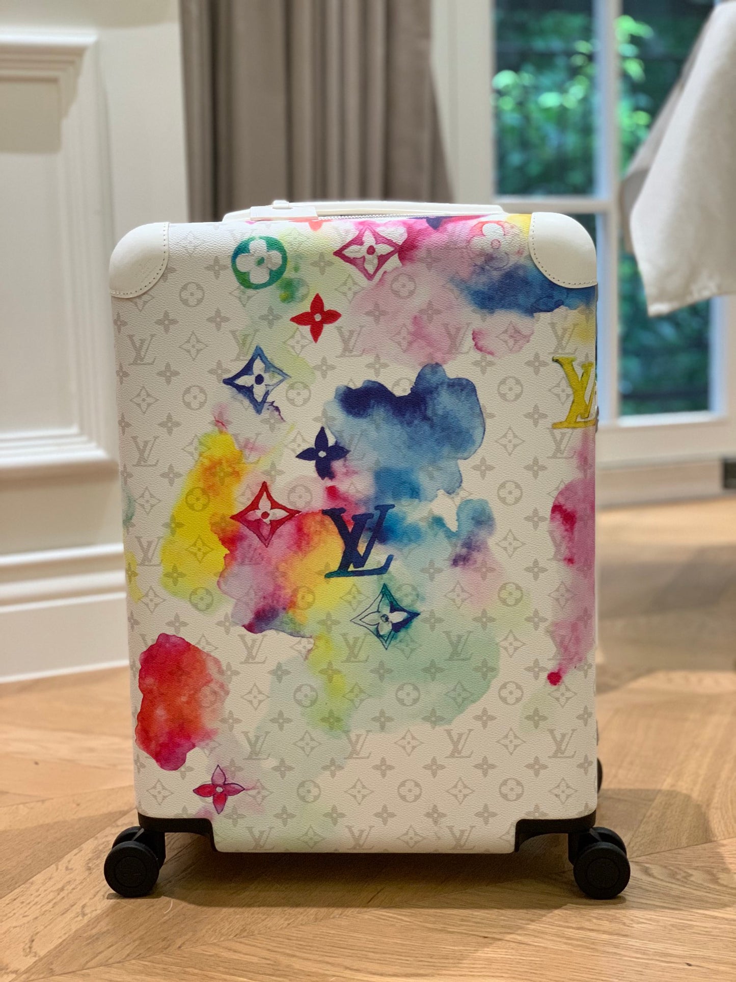 Louis Vuitton Horizon 55