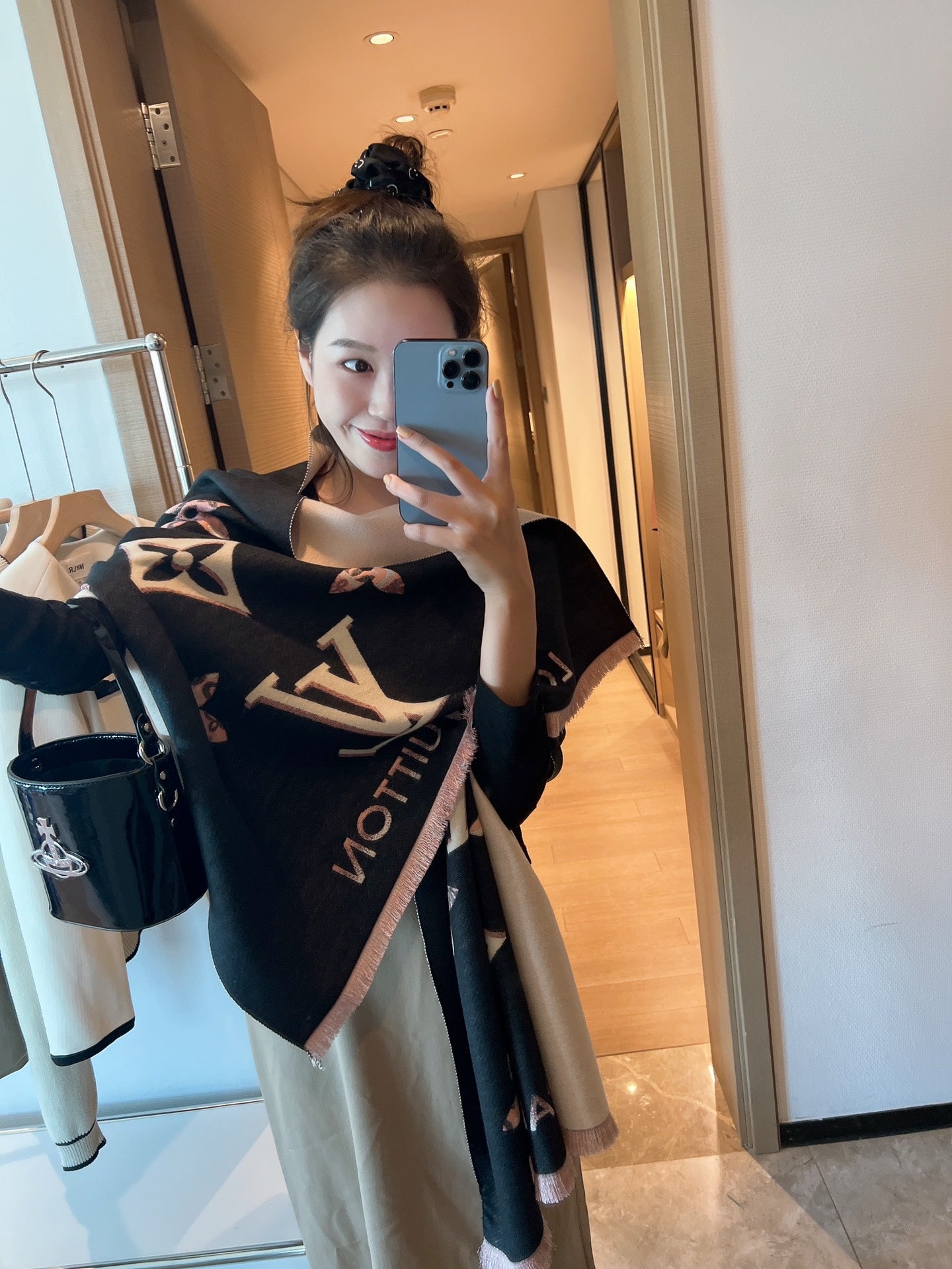 Louis Vuitton scarf