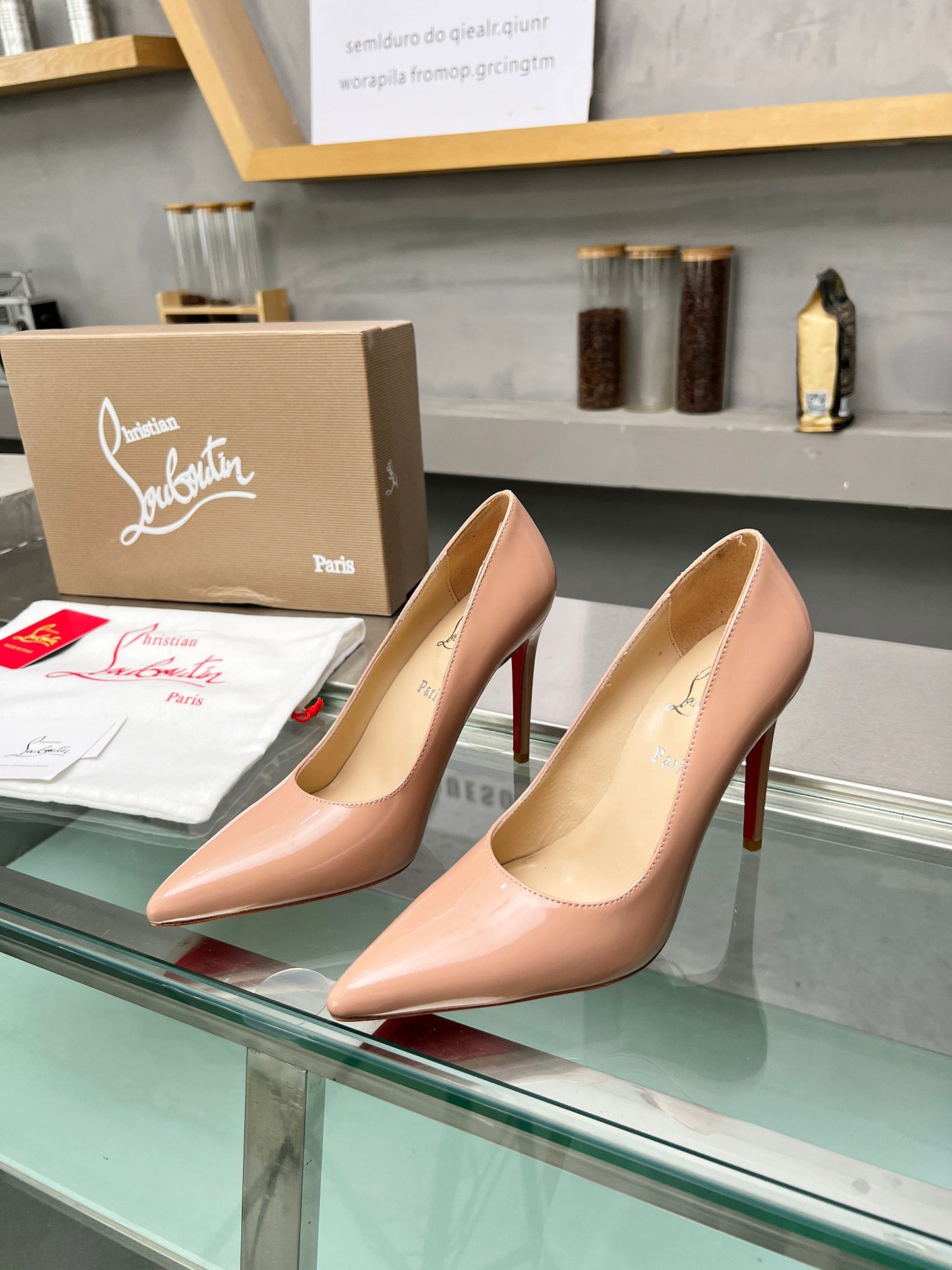 Christian Louboutin Kate