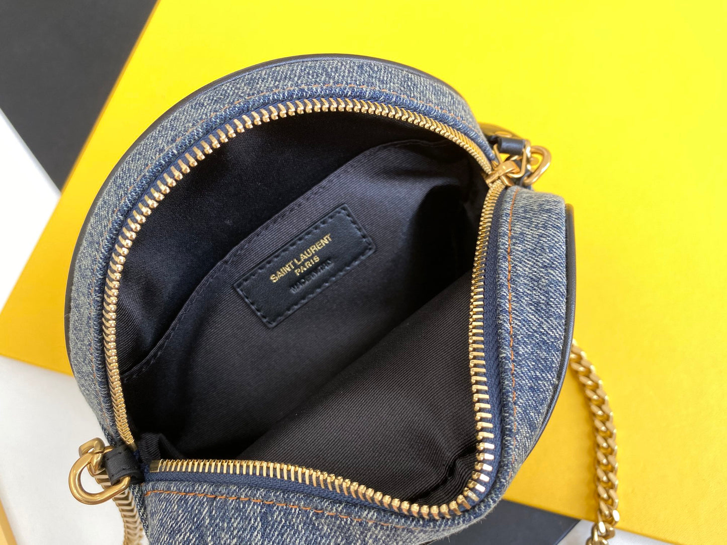 Saint Laurent Vinyle leopard-print Round Camera Bag - Black