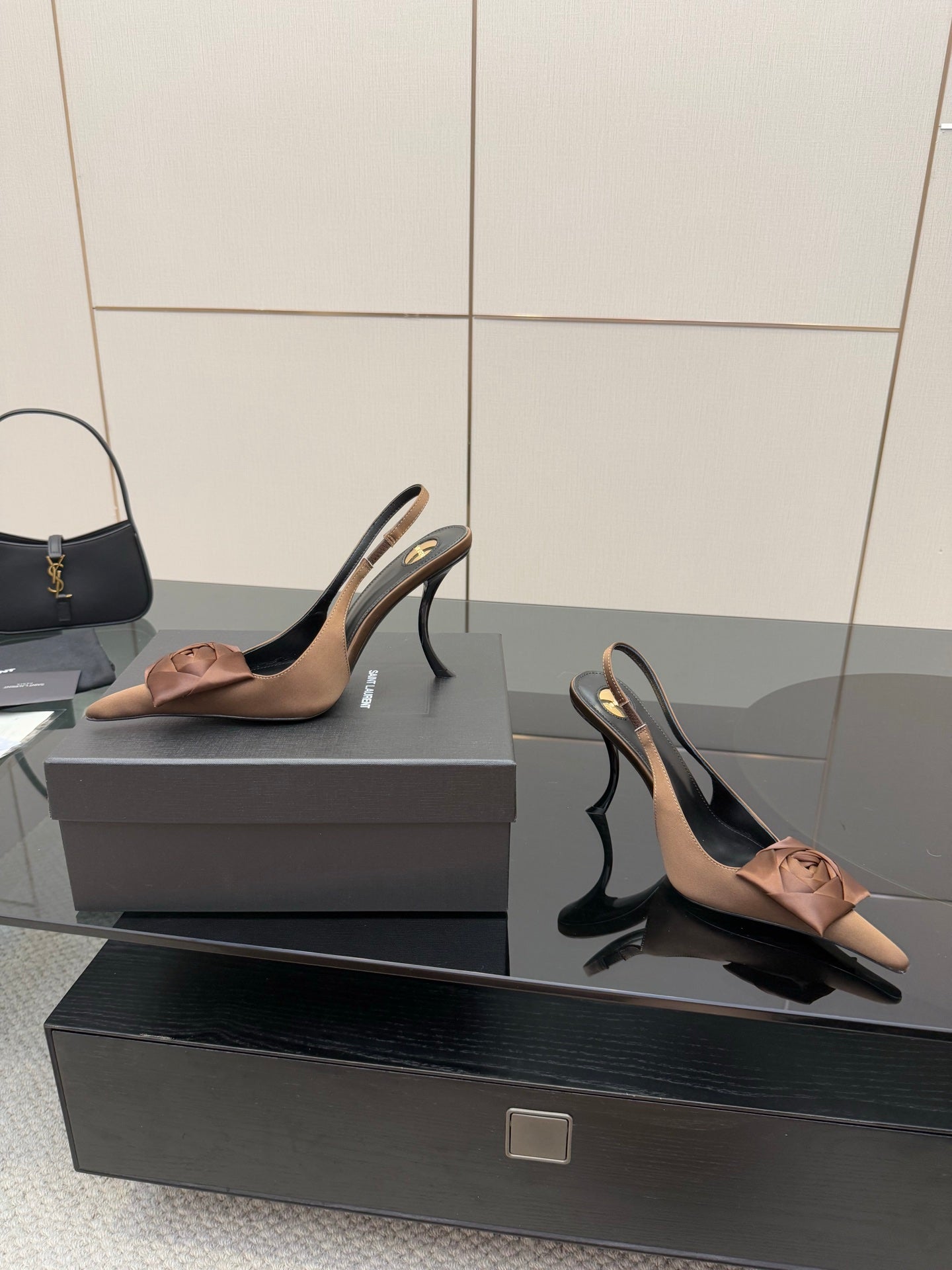 Saint Laurent 110 Bow
