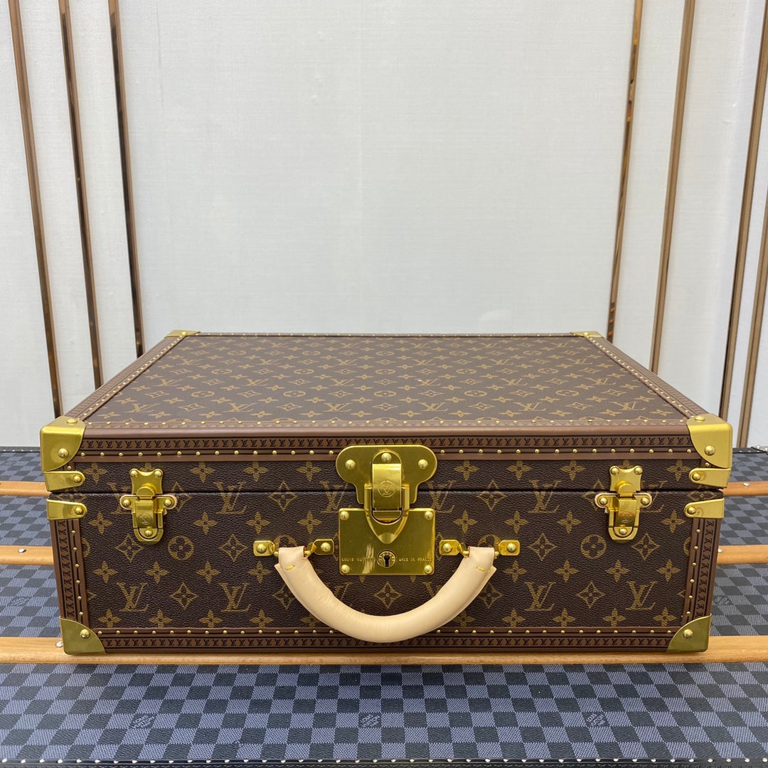 Louis Vuitton Bisten 50 Attache Hard Case Trunk