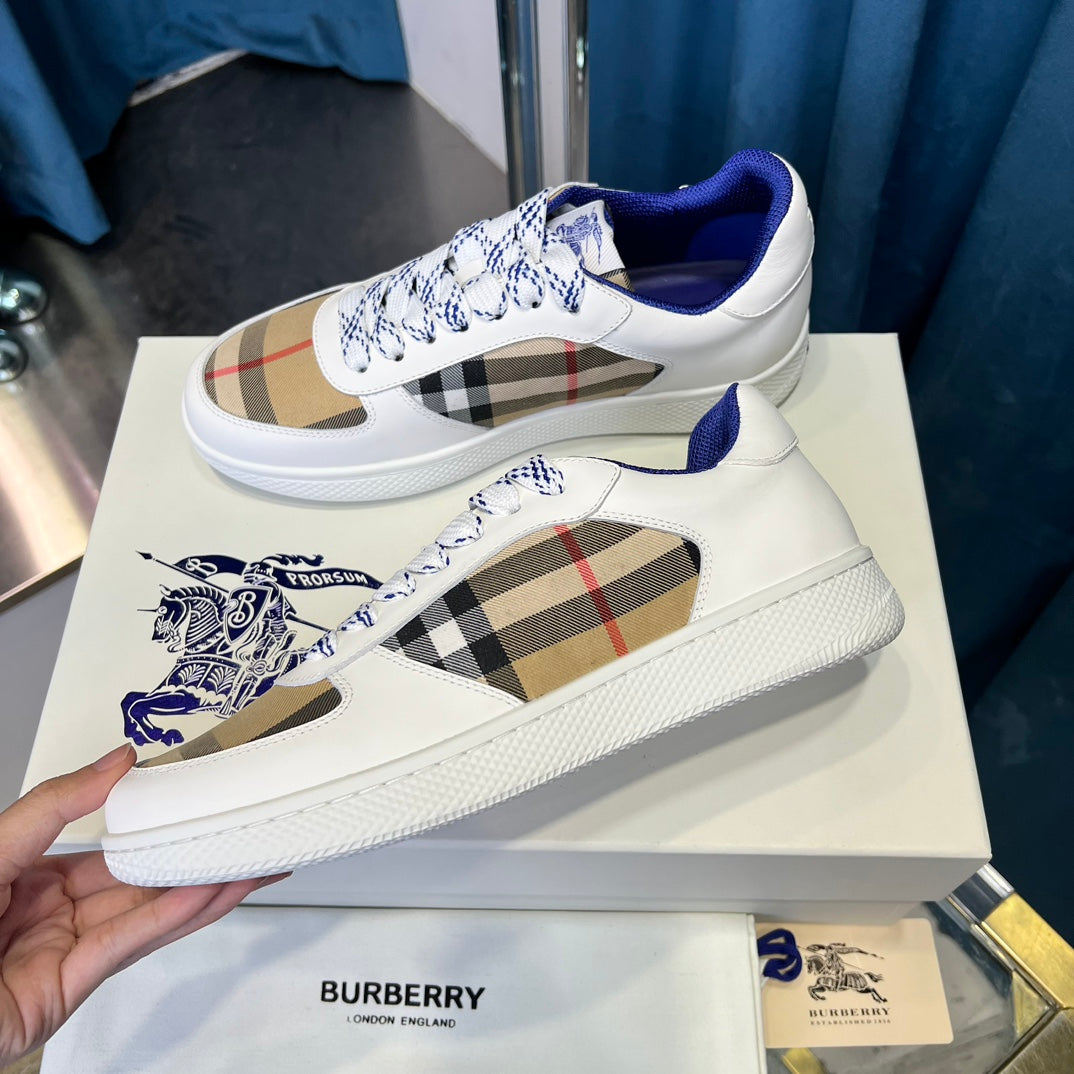 Burberry Sneakers