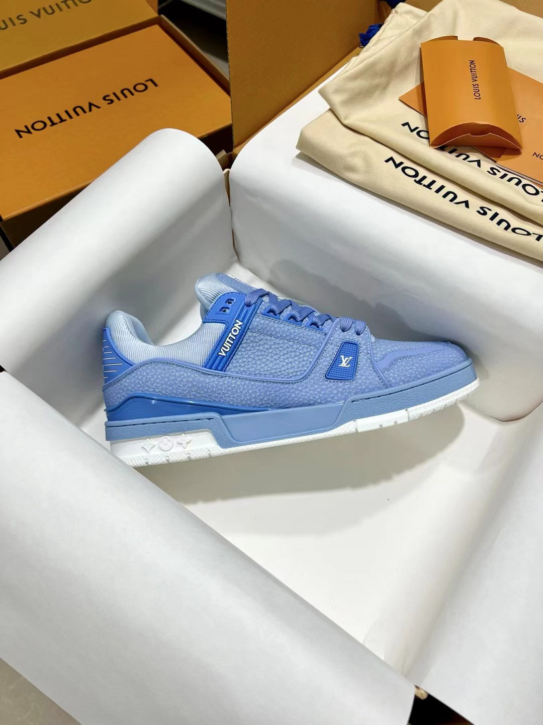 Louis Vuitton Sneakers