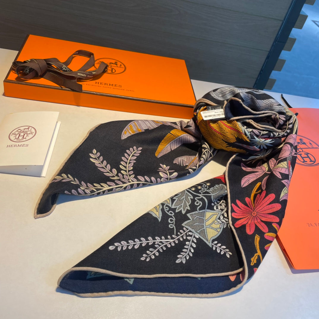 Hermès scarf