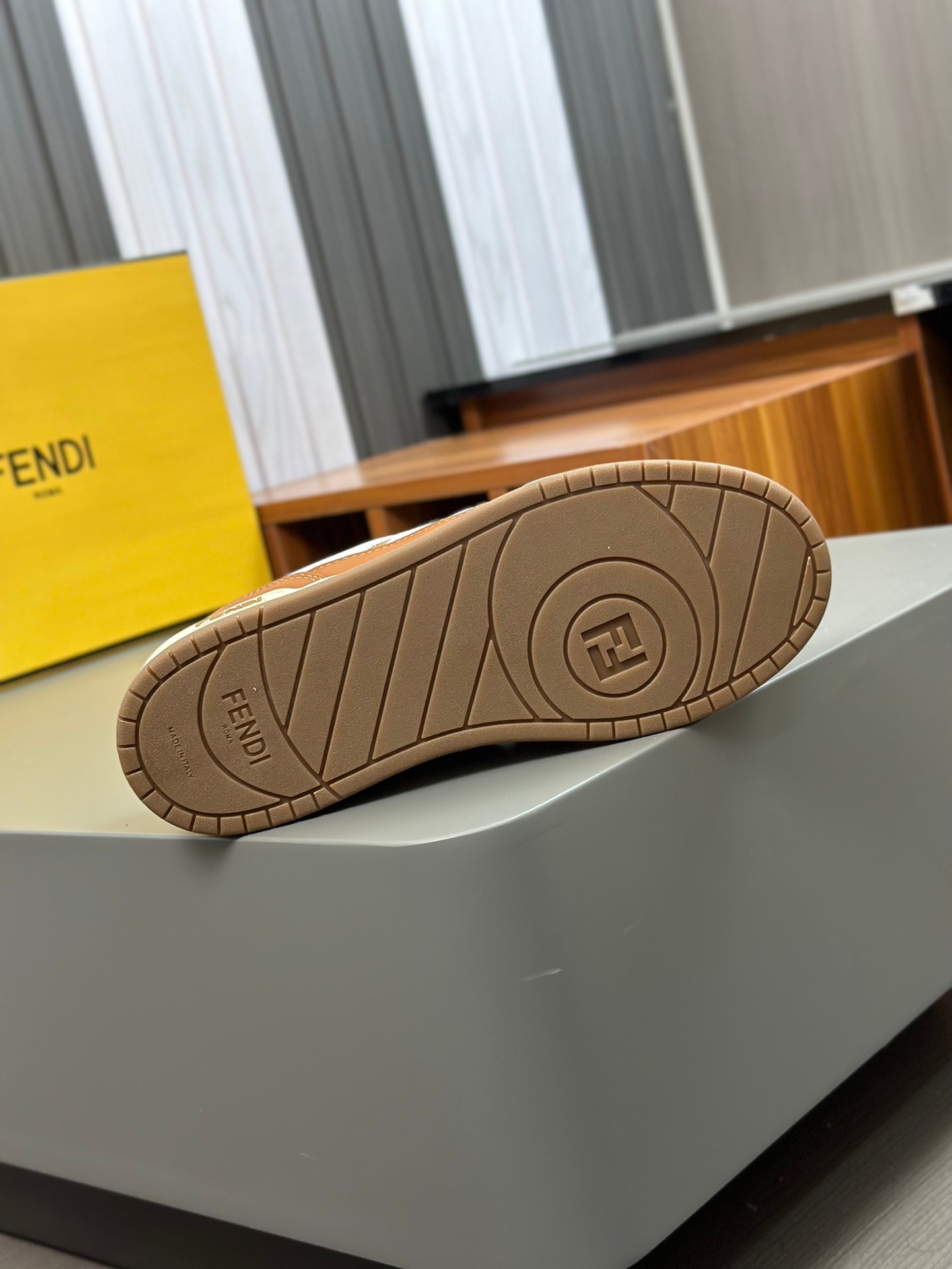 Fendi Sneakers