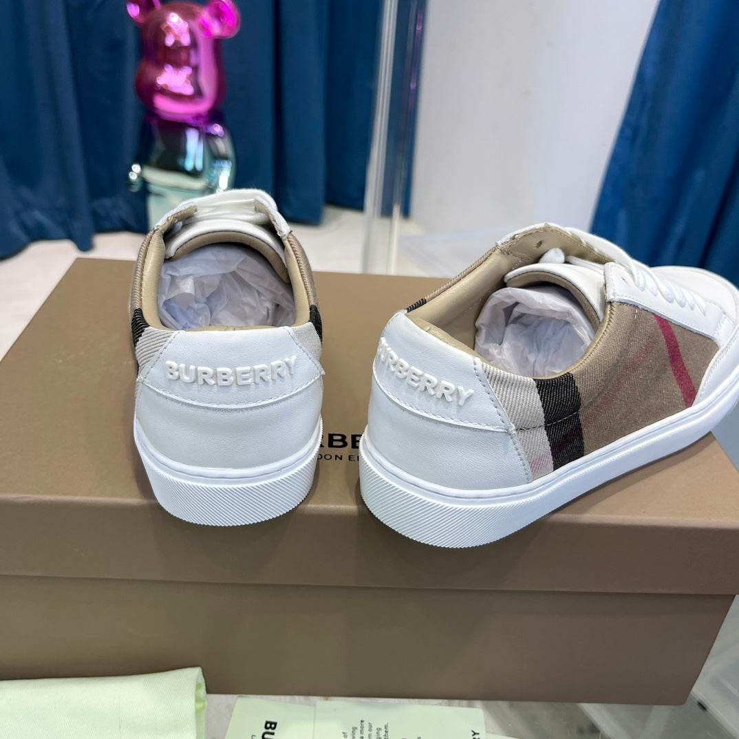 Burberry Sneakers